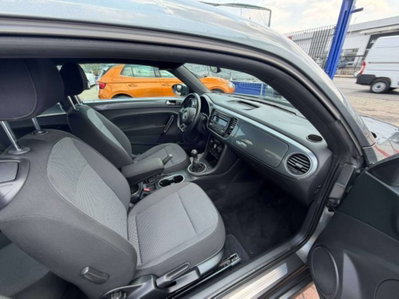 Volkswagen Maggiolino 1.6 TDI Design (3)