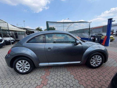 Volkswagen Maggiolino 1.6 TDI Design (4)