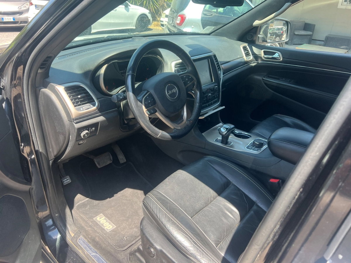 Jeep Grand Cherokee 3.0 V6 CRD 250 CV Multijet II Limited (7)