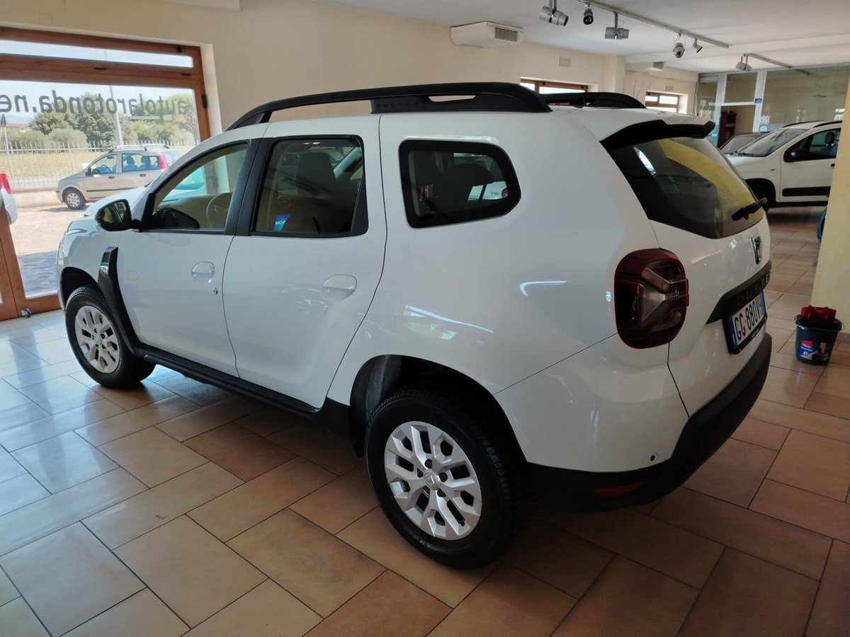 Dacia Duster 1.0 TCe 100 CV ECO-G 4x2 Prestige (3)