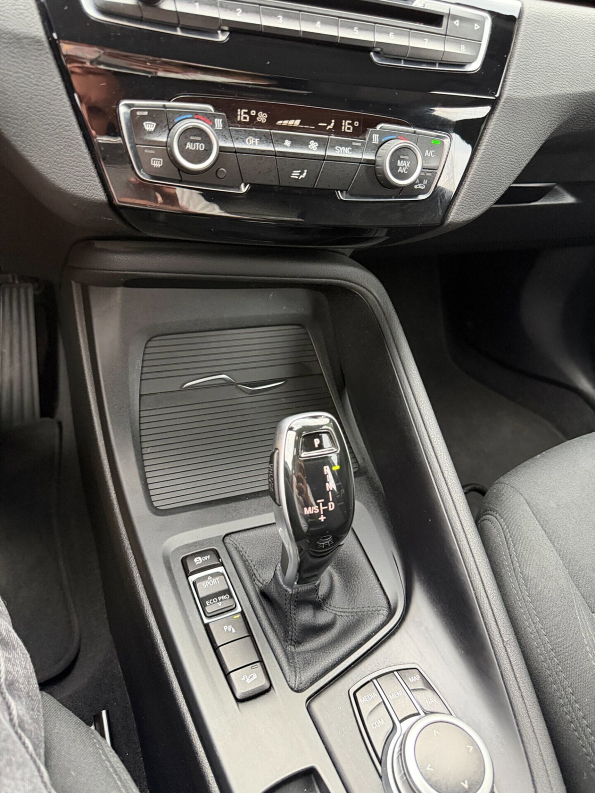 BMW X1 xDrive20d Business Advantage (12)