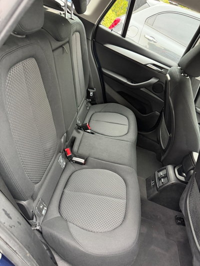 BMW X1 xDrive20d Business Advantage (16)
