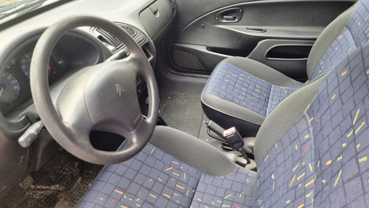 Citroen Saxo 1.1i cat 3 porte A (5)