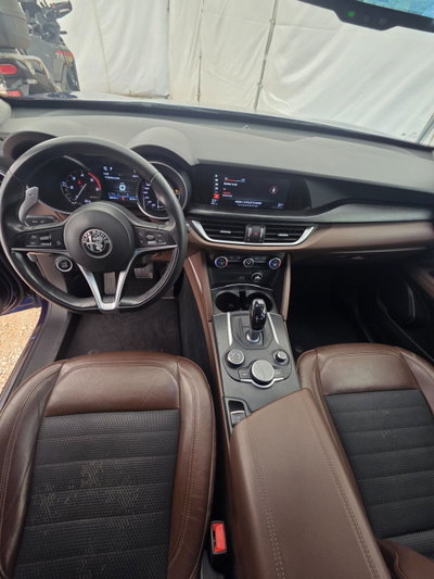 Alfa Romeo Stelvio Stelvio 2.2 Turbodiesel 180 CV AT8 RWD Executive (13)