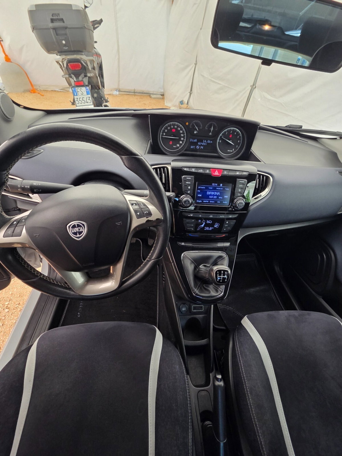 Lancia Ypsilon 1.2 69 CV 5 porte Mya (14)