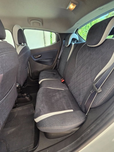 Lancia Ypsilon 1.2 69 CV 5 porte Mya (19)