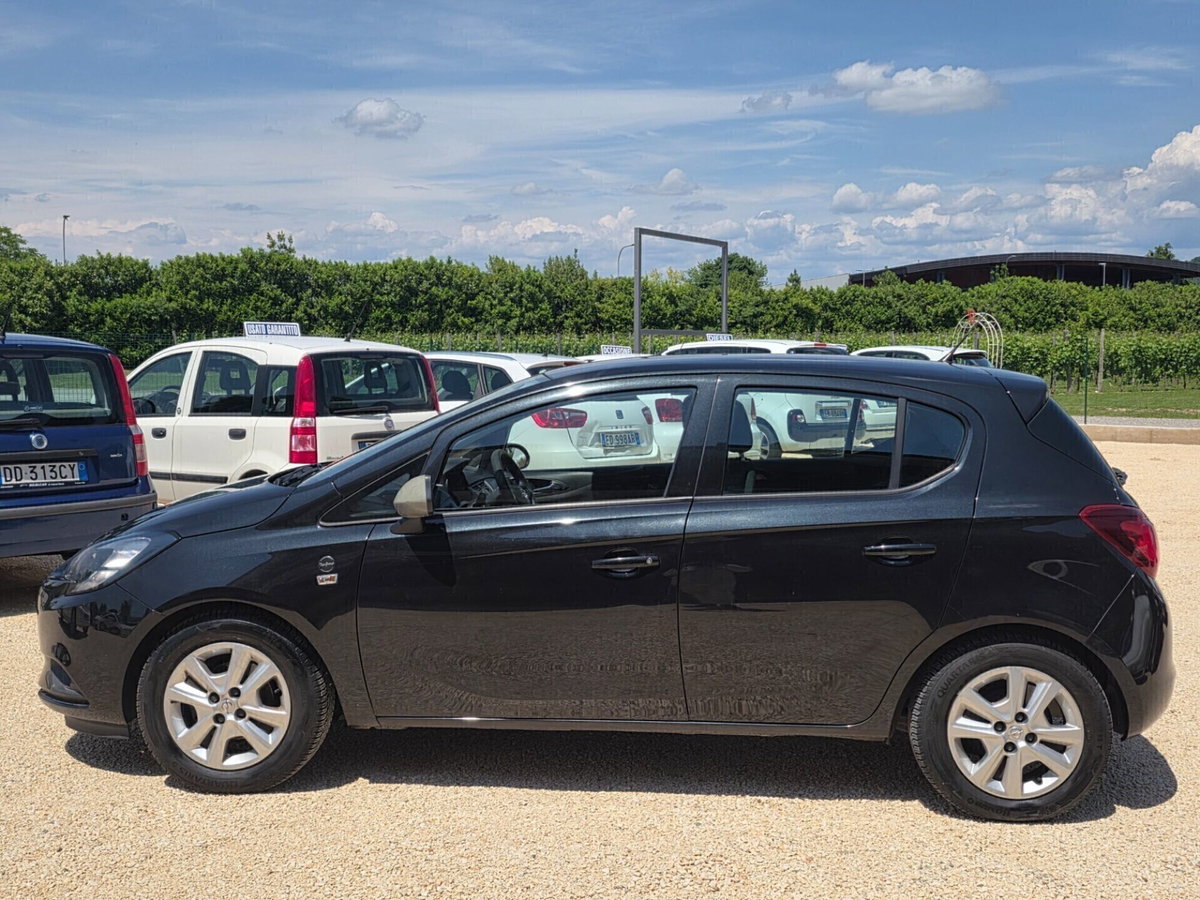 Opel Corsa 1.2 85CV 5 porte GPL-TECH Edition (7)