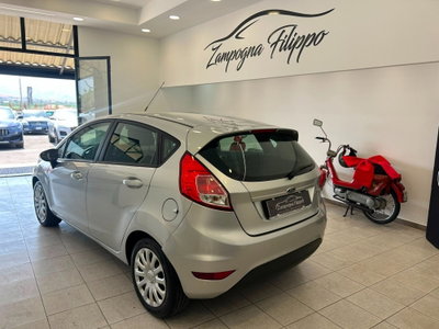 Ford Fiesta 1.5 TDCi 75CV 5 porte Titanium (6)