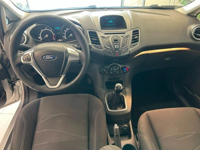 Ford Fiesta 1.5 TDCi 75CV 5 porte Titanium (8)