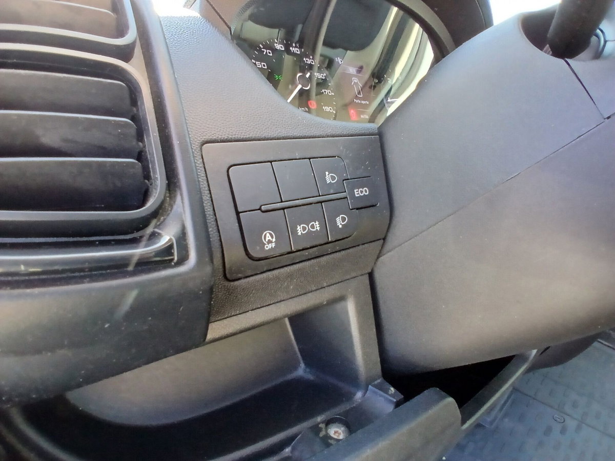 Fiat Ducato Furgone L3H2 2.2 diesel 140cv auto (19)