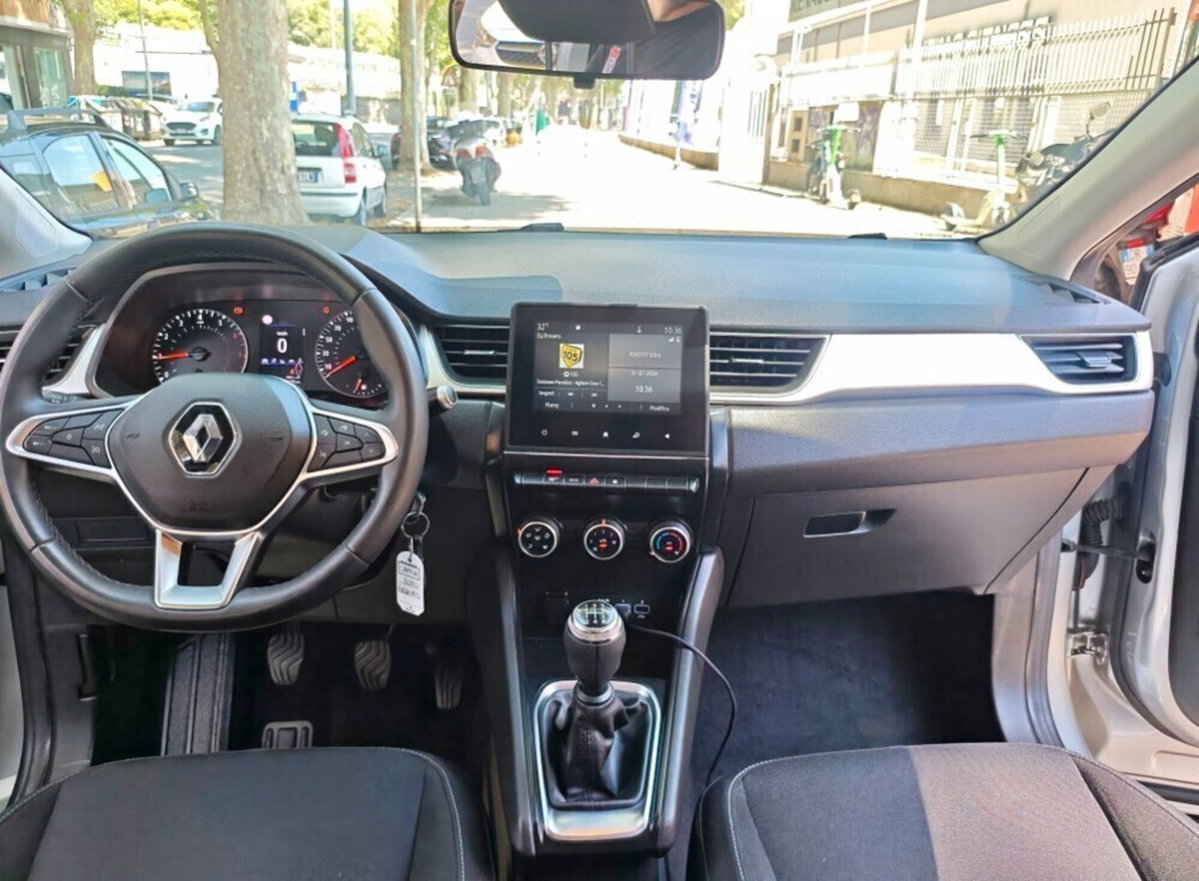 Renault Captur TCe 100 CV Zen (11)