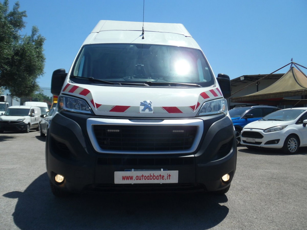 Peugeot Boxer Furgone 335 2.0 BlueHDi PM-TM Furgone coibentato (16)
