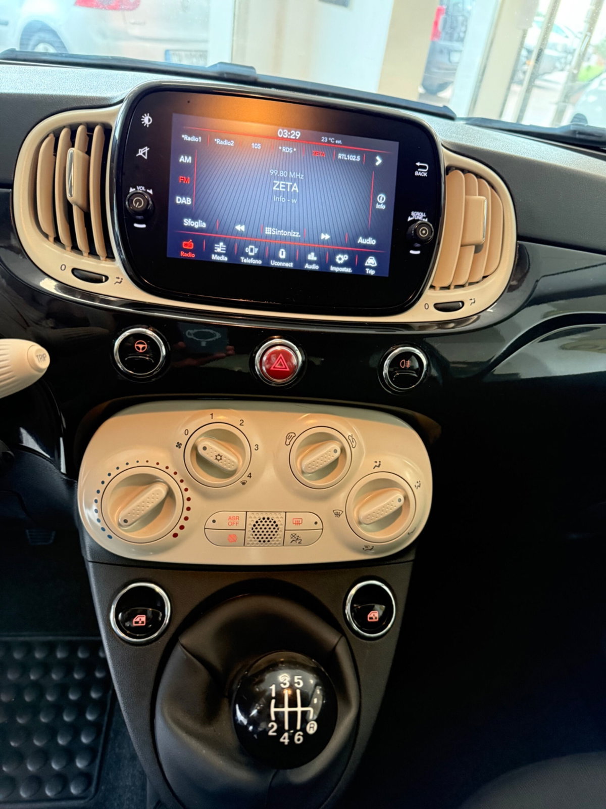 Fiat 500 1.0 Hybrid Red (10)