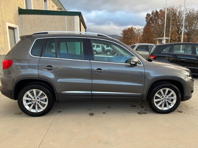 Volkswagen Tiguan 2.0 TDI 140 CV 4MOTION Sport & Style (2)