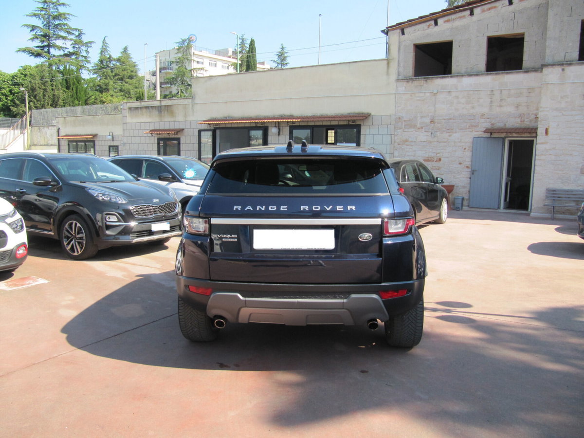 Land Rover Range Rover Evoque 2.0 TD4 150 CV 5p. SE (4)