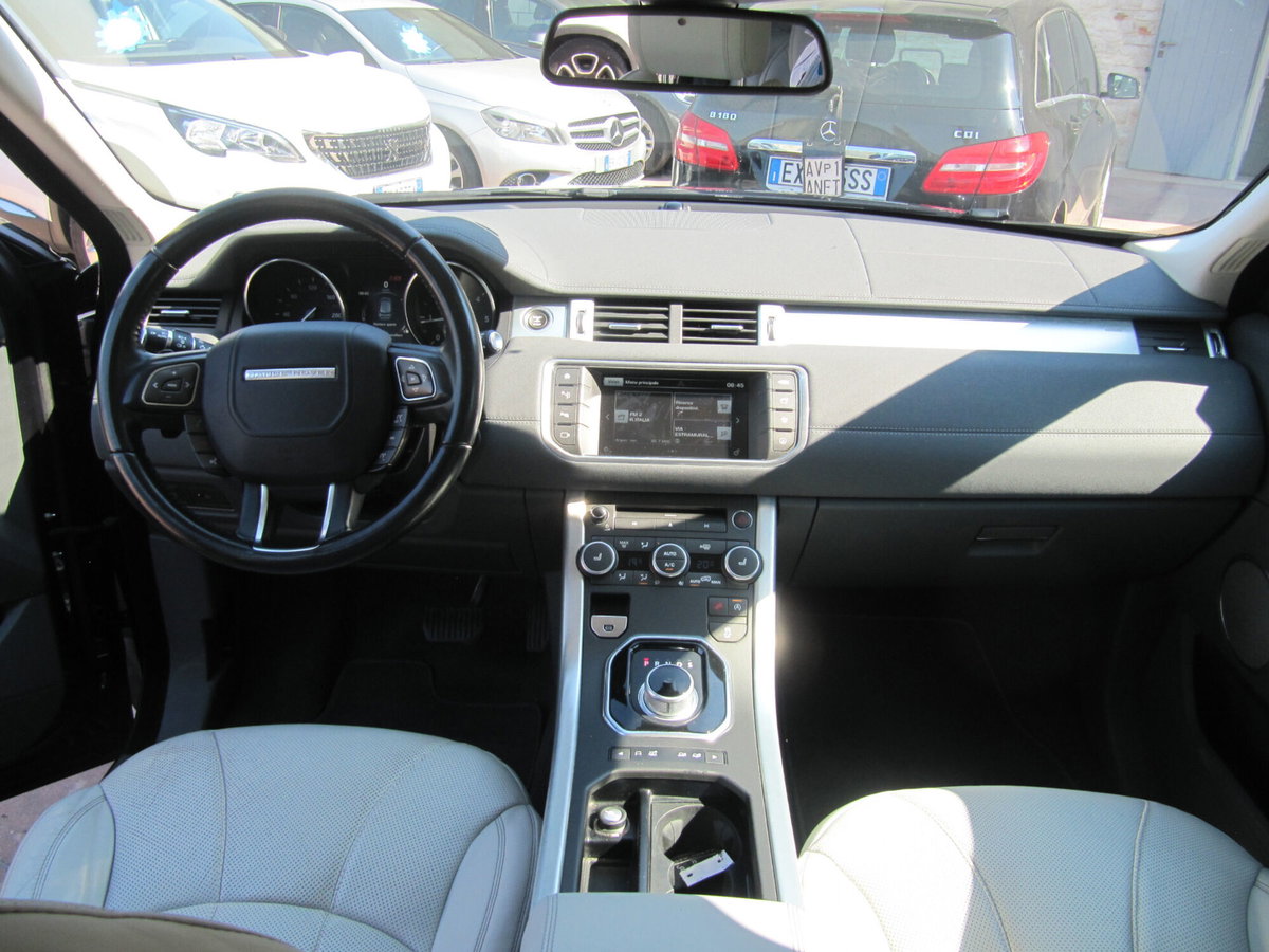 Land Rover Range Rover Evoque 2.0 TD4 150 CV 5p. SE (5)