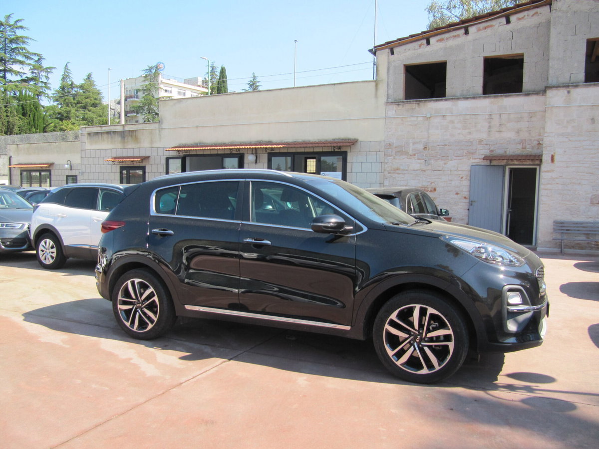 Kia Sportage 1.6 CRDI 136 CV 2WD Mild Hybrid GT Line