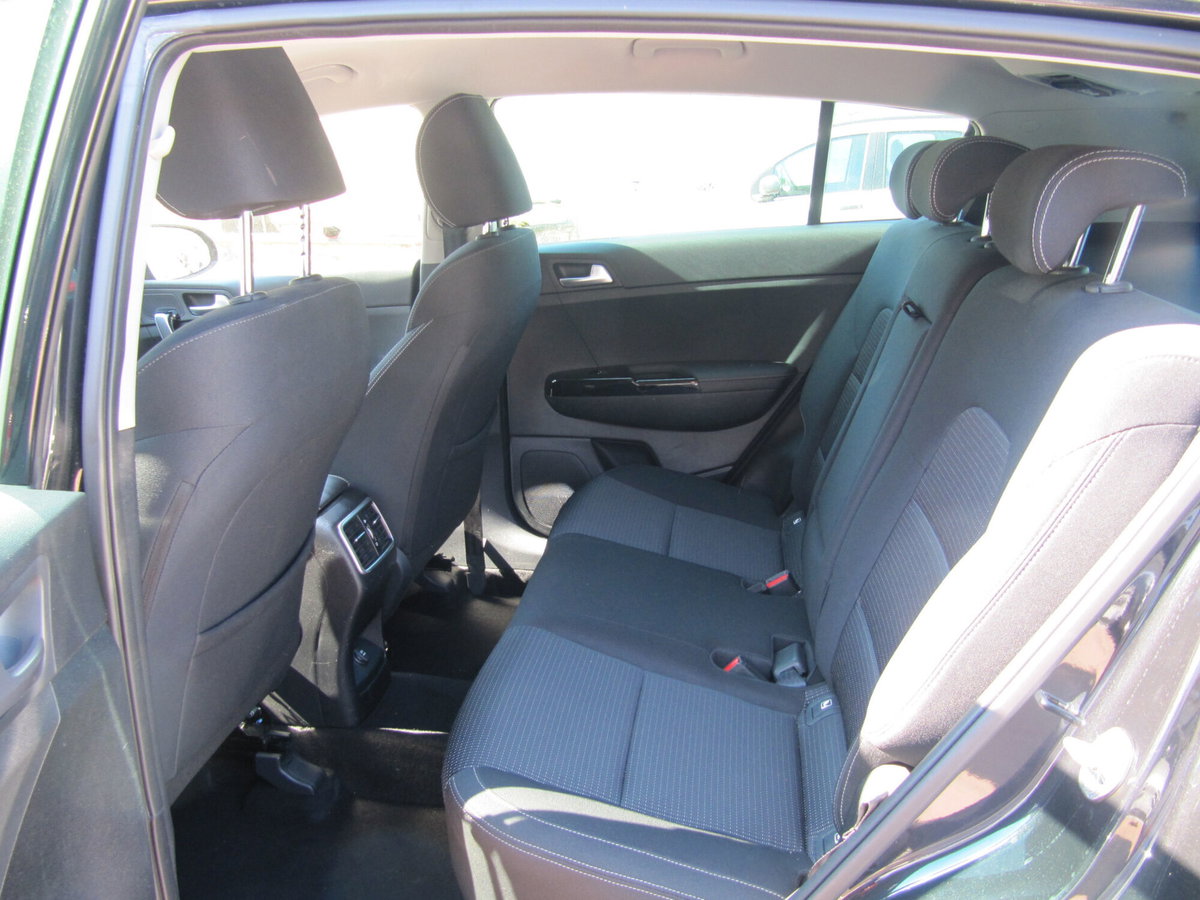 Kia Sportage 1.6 CRDI 136 CV 2WD Mild Hybrid GT Line (10)