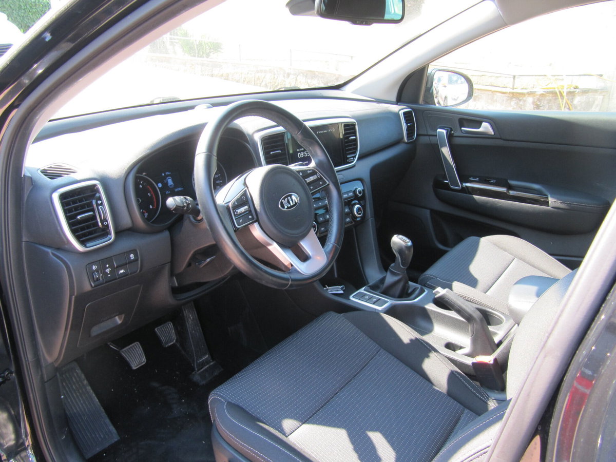 Kia Sportage 1.6 CRDI 136 CV 2WD Mild Hybrid GT Line (12)