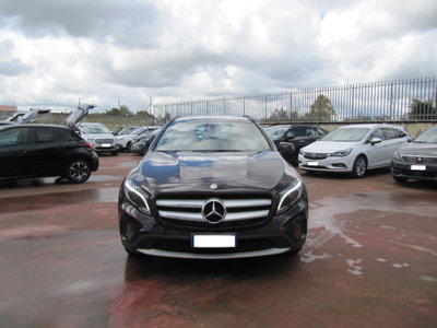Mercedes-Benz GLA SUV 180 d Executive (3)