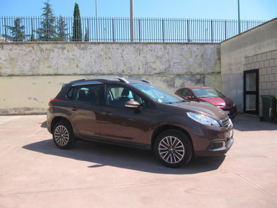 Peugeot 2008 VTi 82CV Allure usata