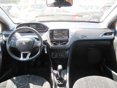 Peugeot 2008 VTi 82CV Allure (5)