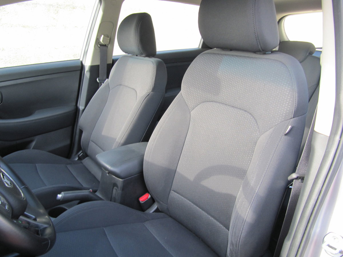 Kia Carens 1.7 CRDi 115 CV Cool (8)