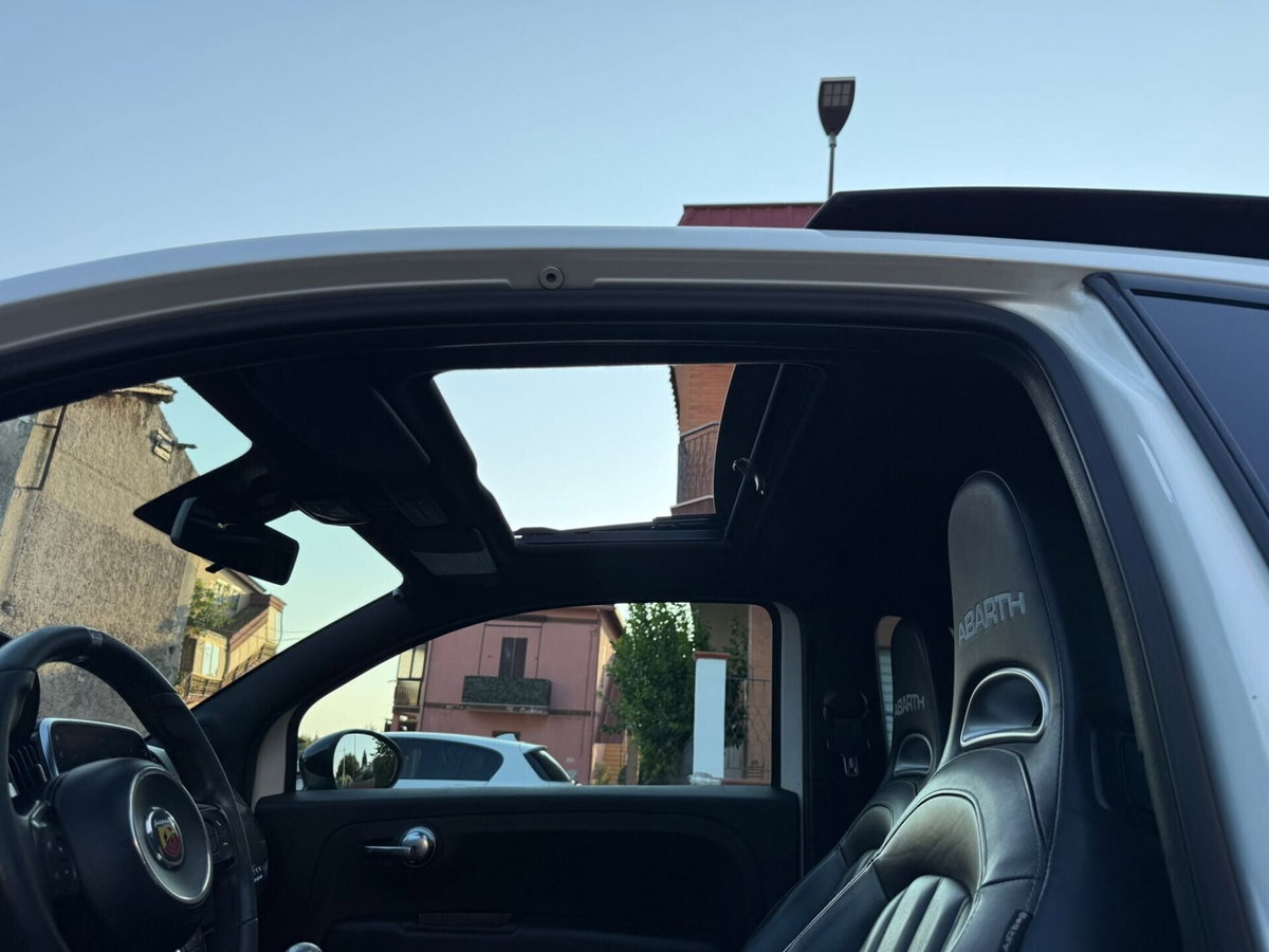 Abarth 595 Cabrio 595 C 1.4 Turbo T-Jet 165 CV Turismo (8)