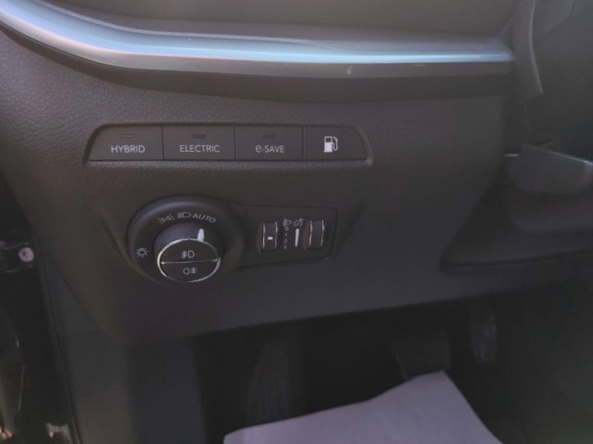 Jeep Renegade 1.3 T4 190CV PHEV 4xe AT6 Limited (13)