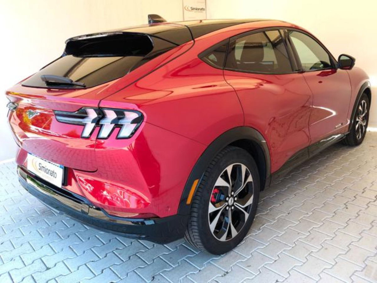 Ford Mustang Mach-E Extended 294CV Premium (6)