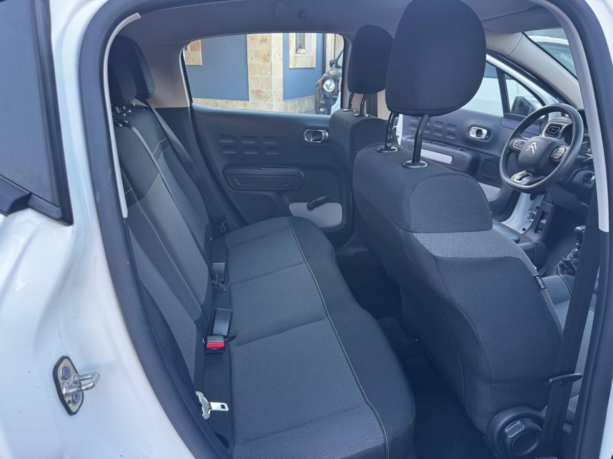 Citroen C3 BlueHDi 100 S&S Feel (13)