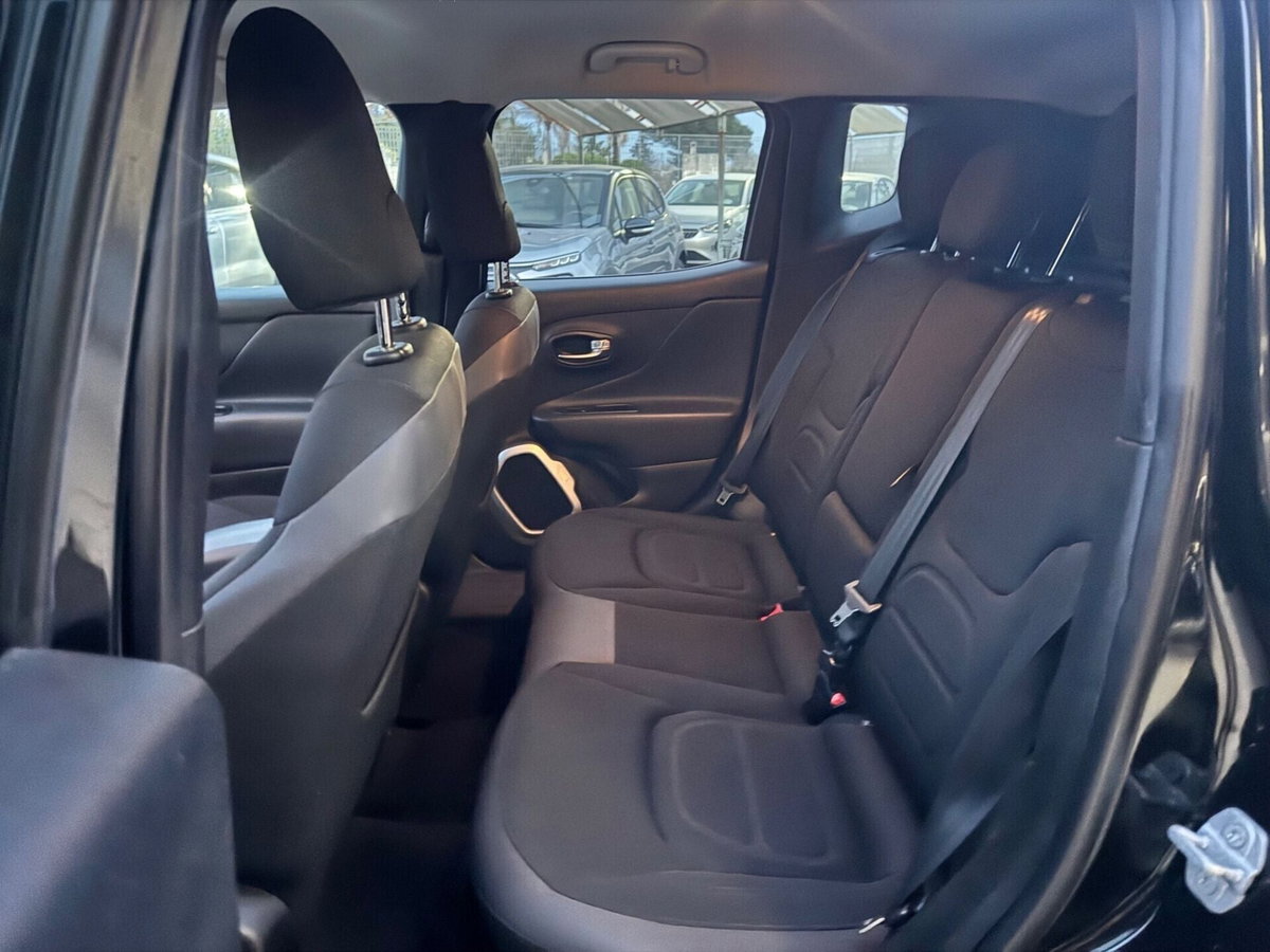 Jeep Renegade 1.6 Mjt 120 CV Limited (12)