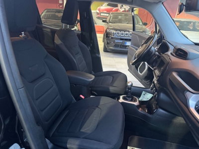 Jeep Renegade 1.6 Mjt 120 CV Limited (15)