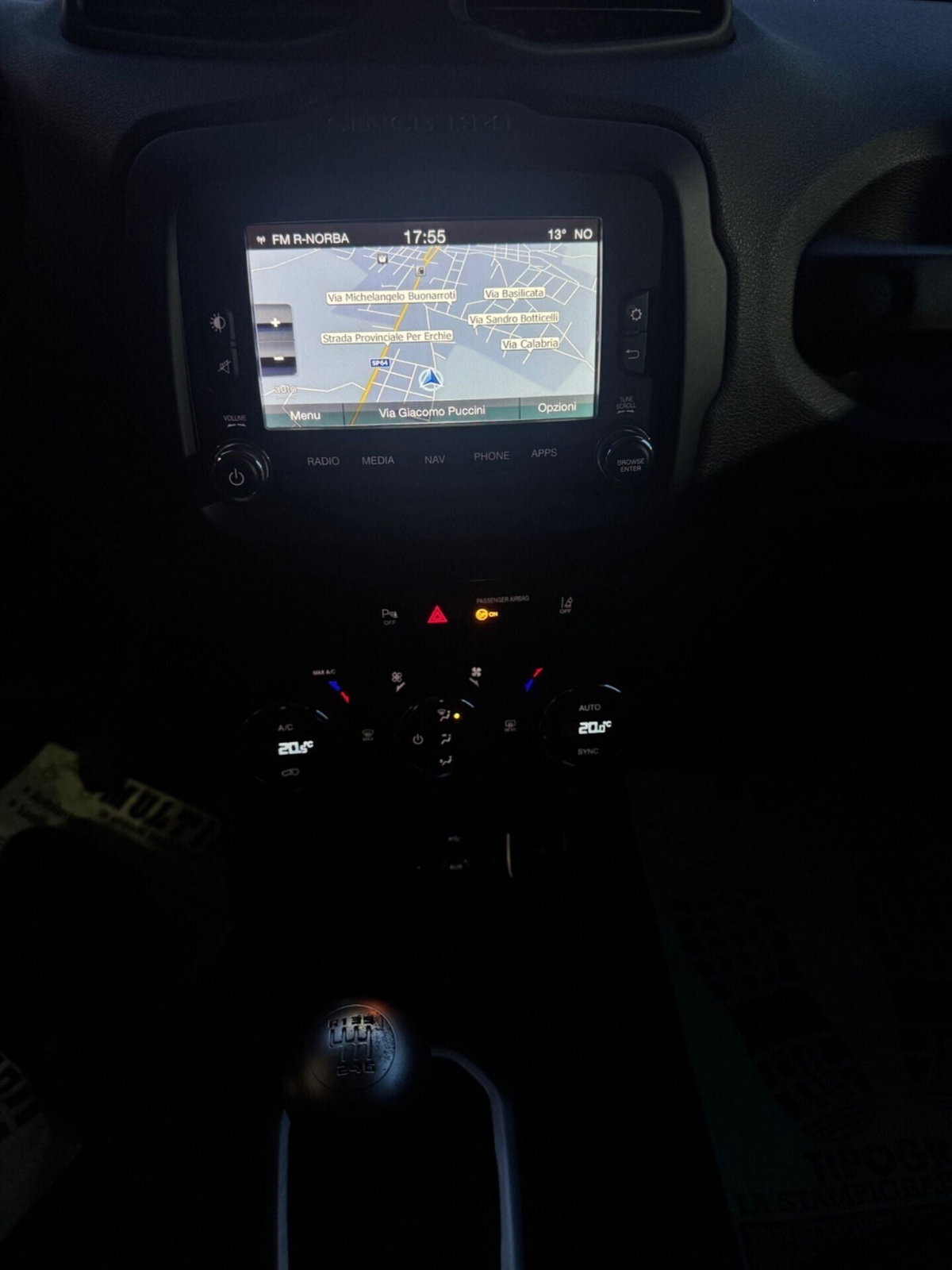 Jeep Renegade 1.6 Mjt 120 CV Limited (17)