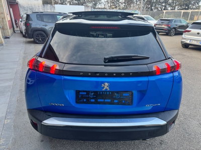 Peugeot 2008 BlueHDi 100 S&S GT Line (7)