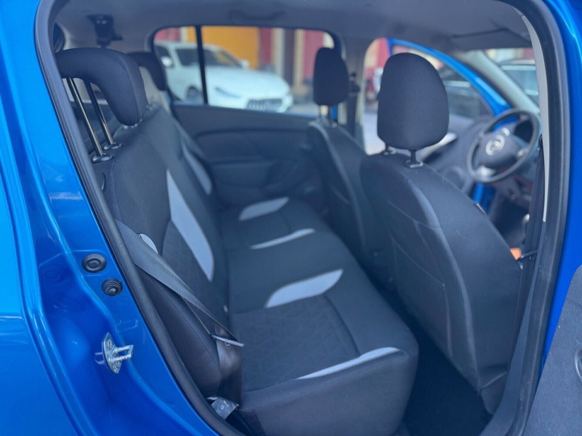 Dacia Sandero Stepway 1.5 dCi 8V 90CV (13)