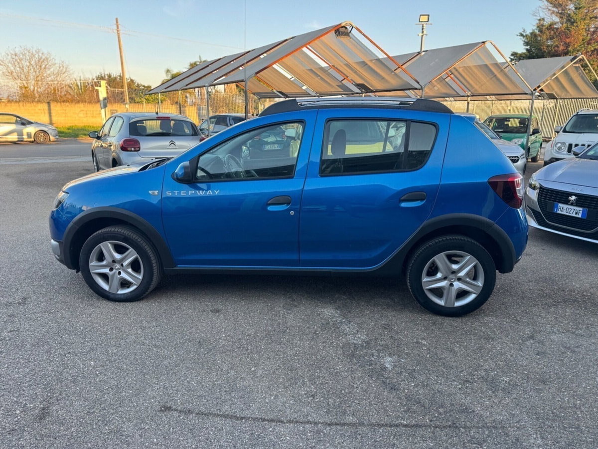 Dacia Sandero Stepway 1.5 dCi 8V 90CV (9)