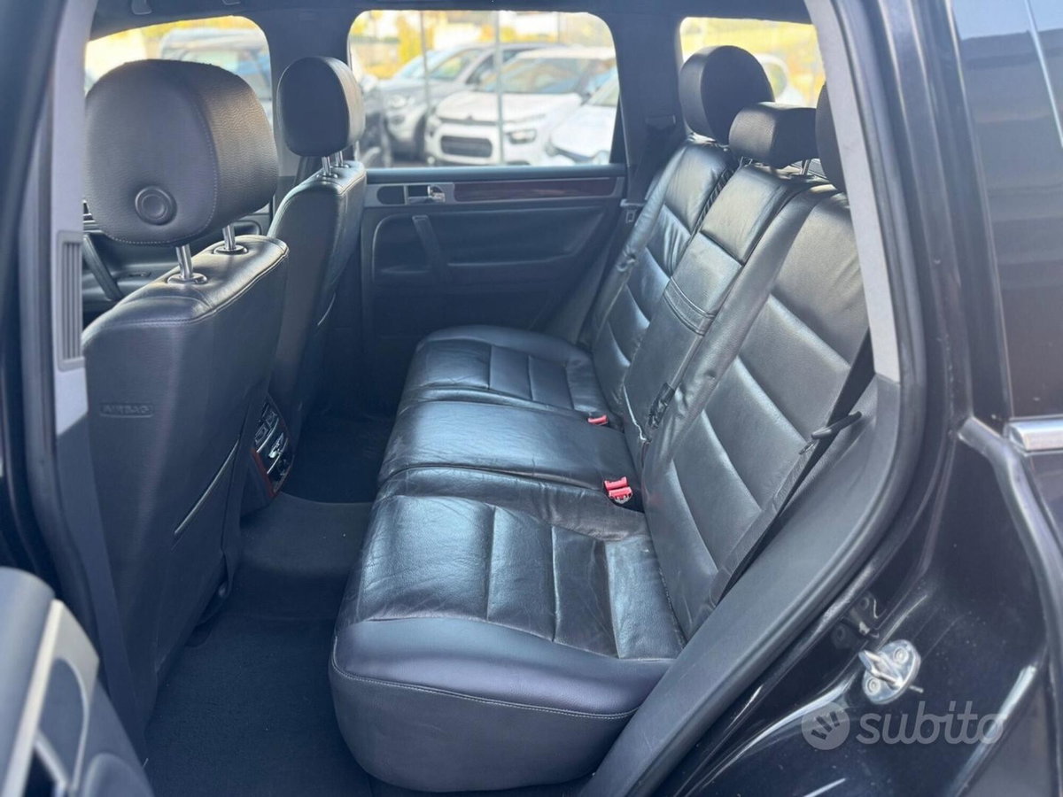 Volkswagen Touareg R5 TDI DPF Exclusive (11)