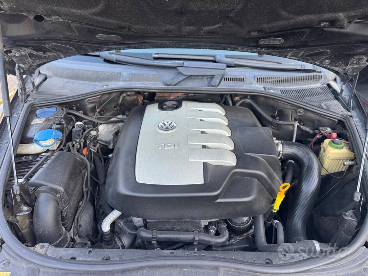 Volkswagen Touareg R5 TDI DPF Exclusive (14)
