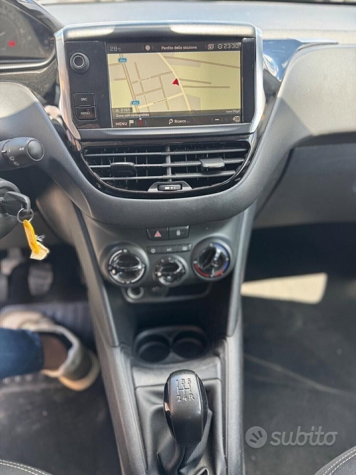 Peugeot 208 BlueHDi 100 Stop&Start 5 porte Active (14)