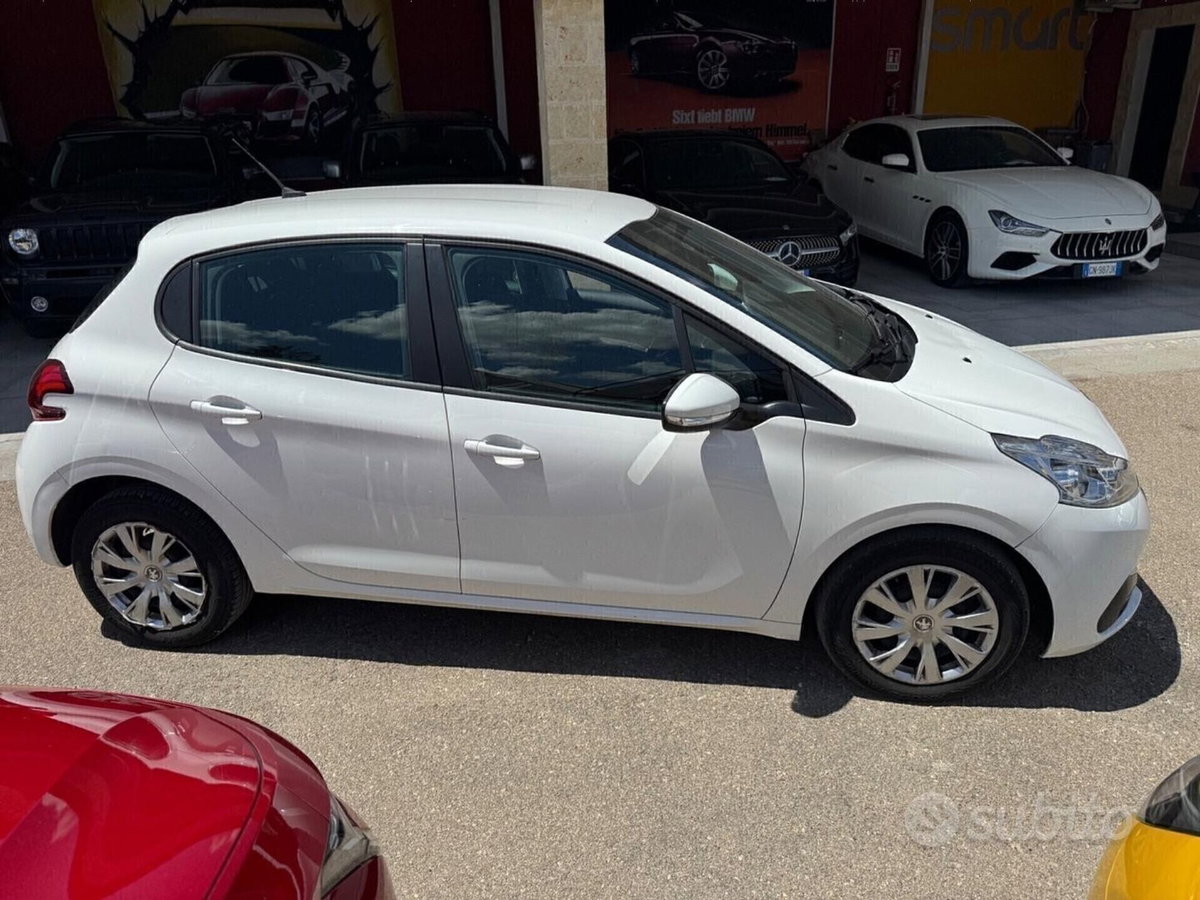 Peugeot 208 BlueHDi 100 Stop&Start 5 porte Active (4)