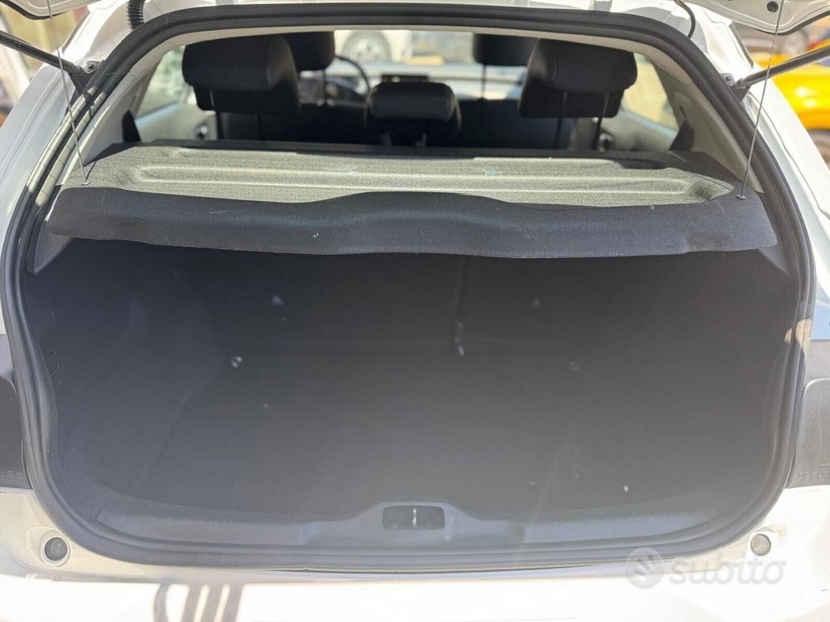 Citroen C4 Cactus BlueHDi 100 S&S Feel (10)