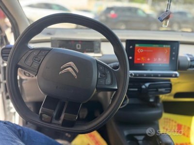 Citroen C4 Cactus BlueHDi 100 S&S Feel (13)