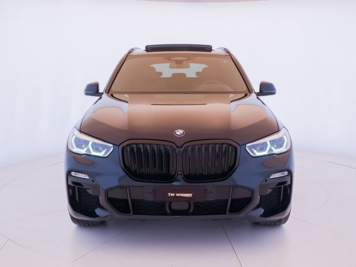 BMW X5 xDrive45e Msport (2)