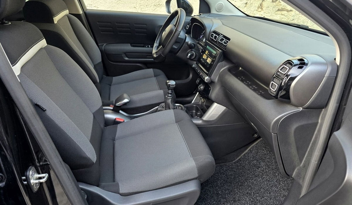 Citroen C3 Aircross BlueHDi 100 S&S Shine (8)