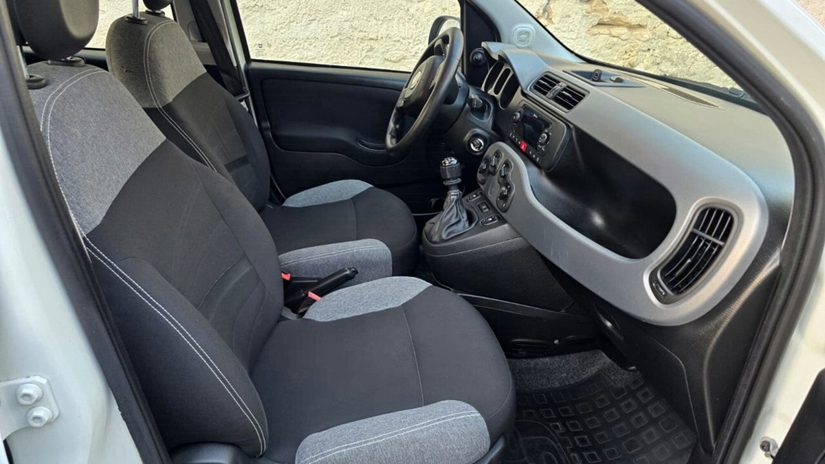 Fiat Panda 1.0 FireFly S&S Hybrid City Life (7)