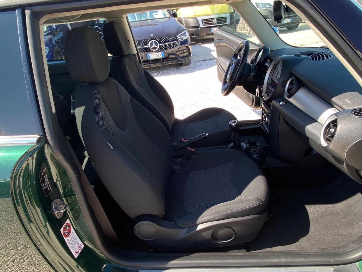 MINI Mini 1.6 16V One D (20)