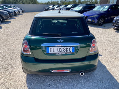 MINI Mini 1.6 16V One D (4)