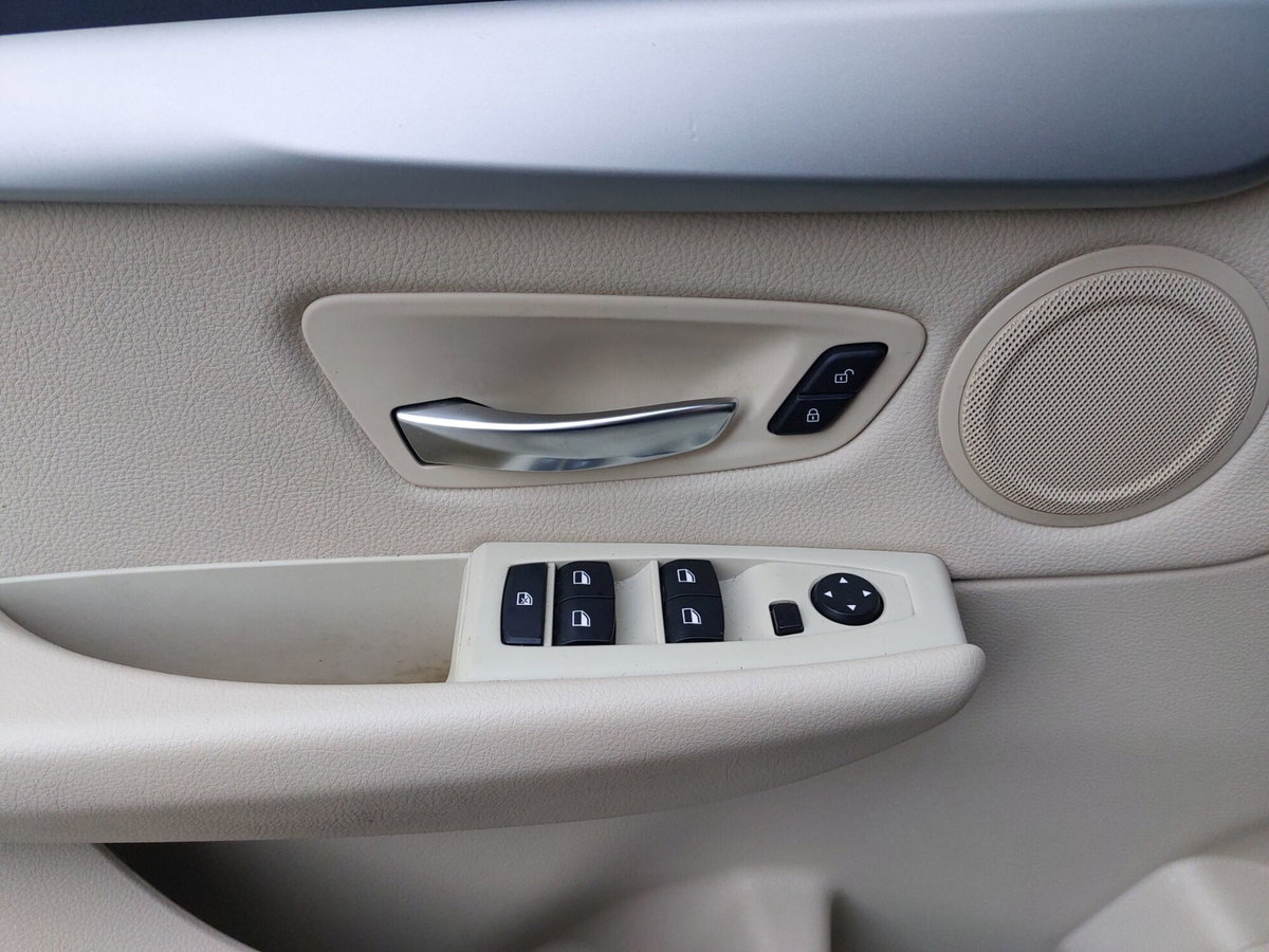 BMW Serie 2 Active Tourer 216d  Advantage (11)