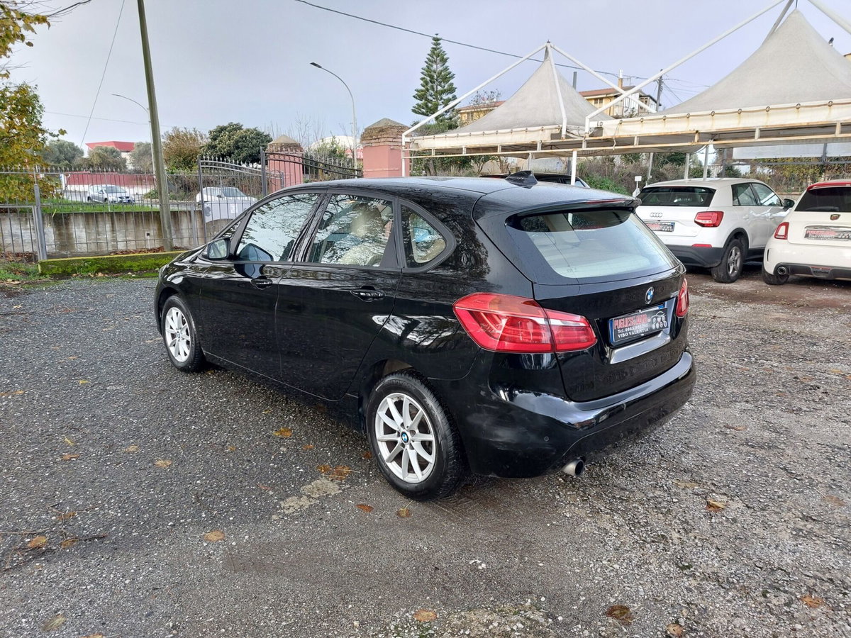 BMW Serie 2 Active Tourer 216d  Advantage (14)
